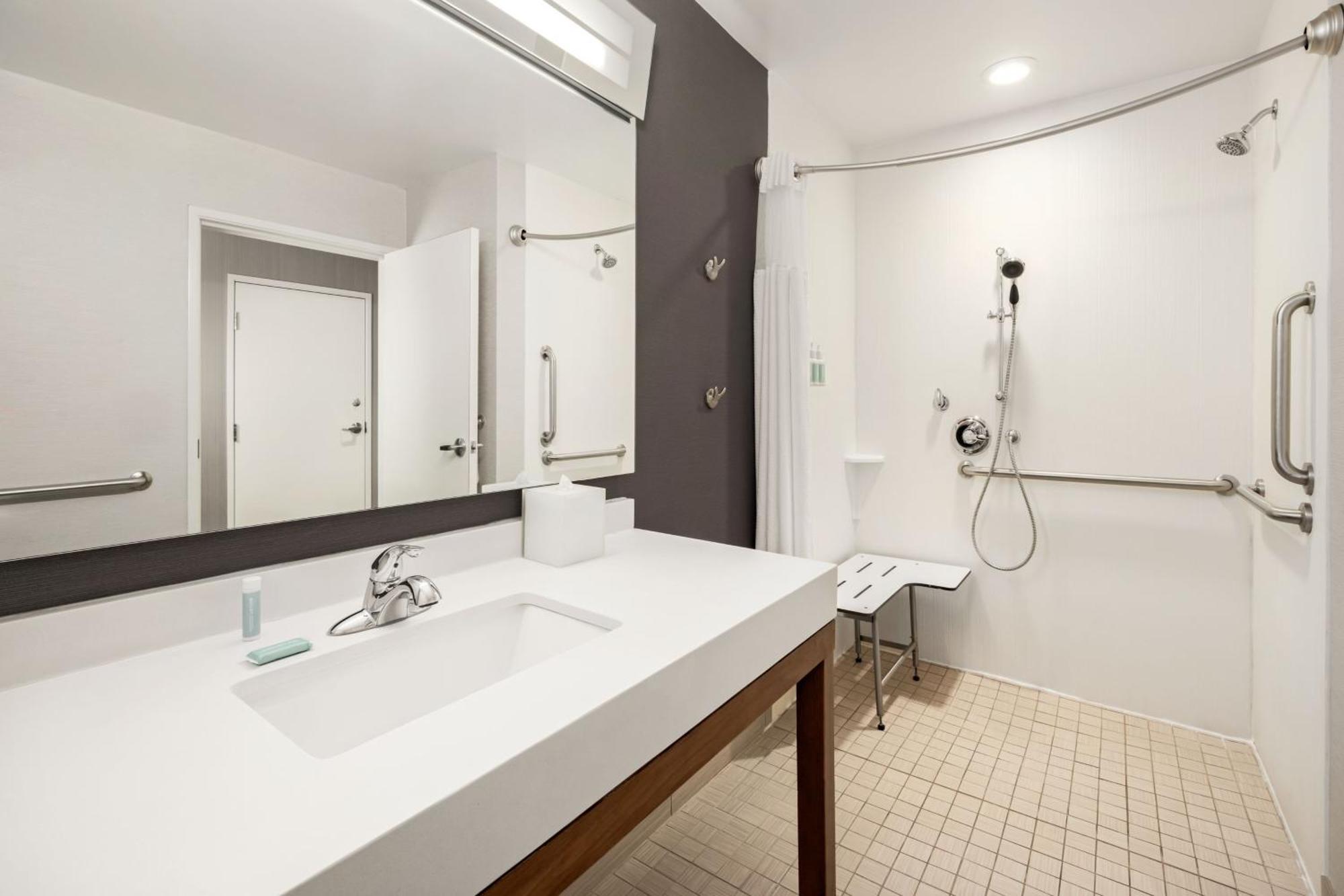 Courtyard By Marriott Columbus Phenix City Eksteriør billede